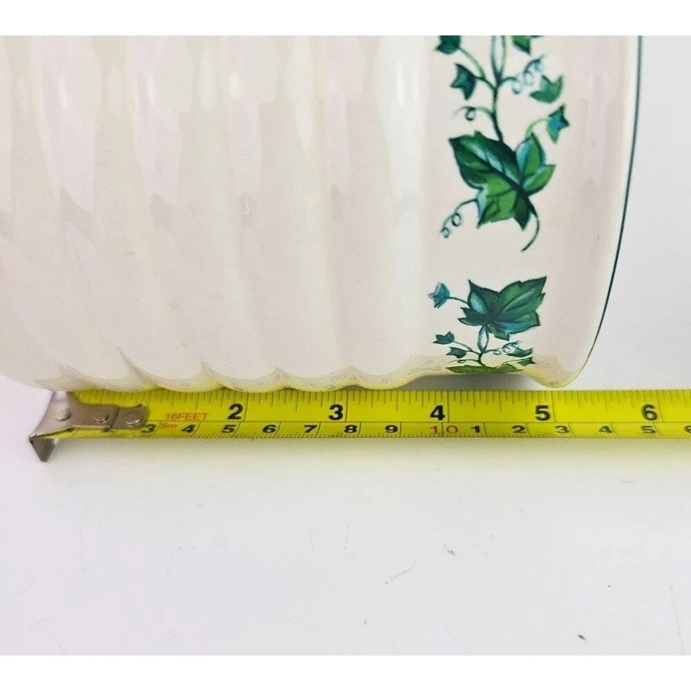Vintage Himark Canister n Lid Cream Green Ivy Theme 6 x 4.50 inch Tight Seal
